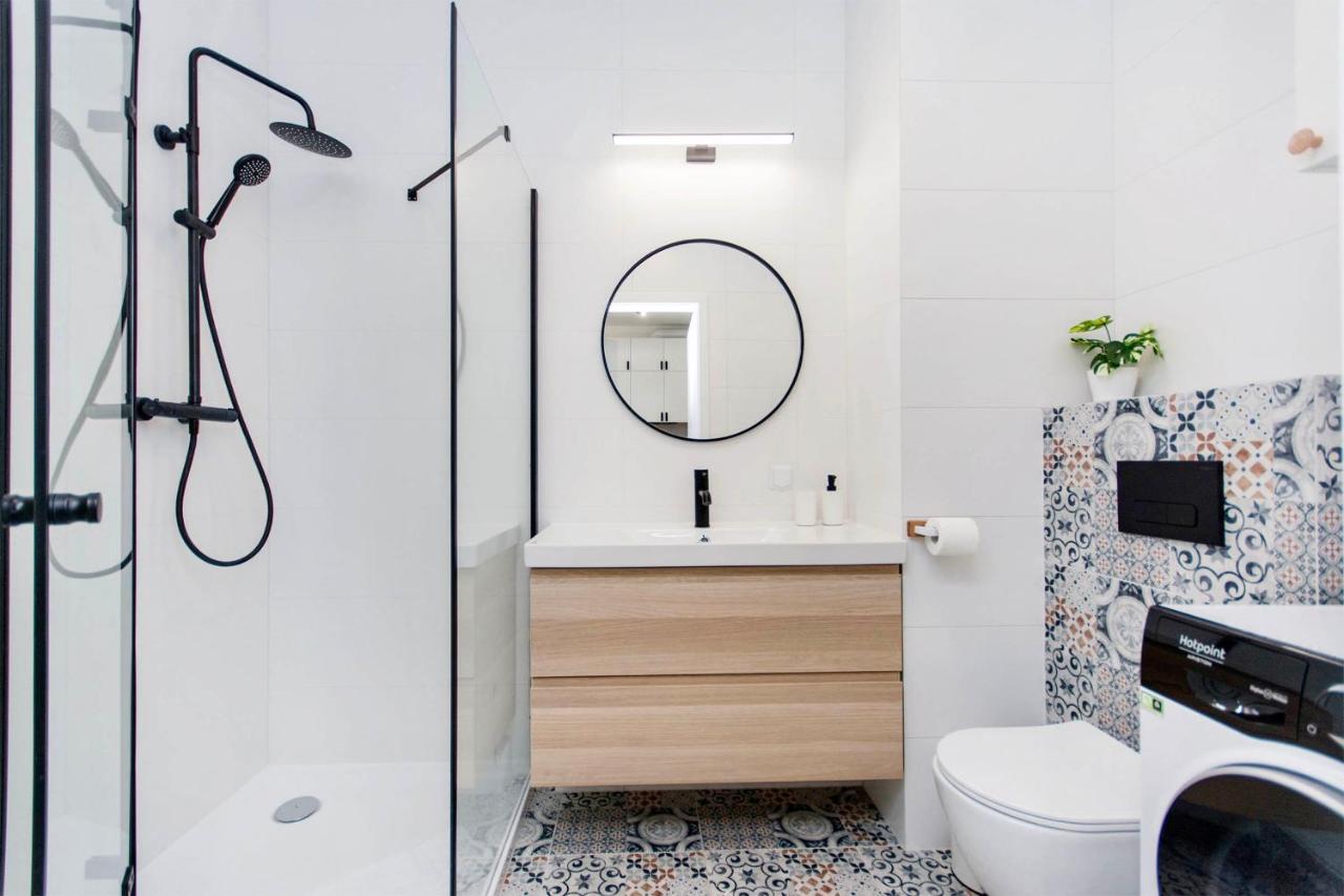 Citystay Centrum Gdansk Apartment Ngoại thất bức ảnh