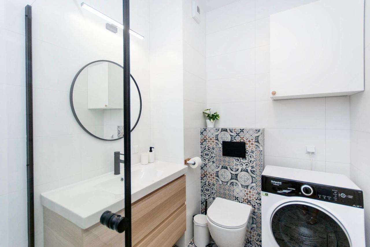 Citystay Centrum Gdansk Apartment Ngoại thất bức ảnh